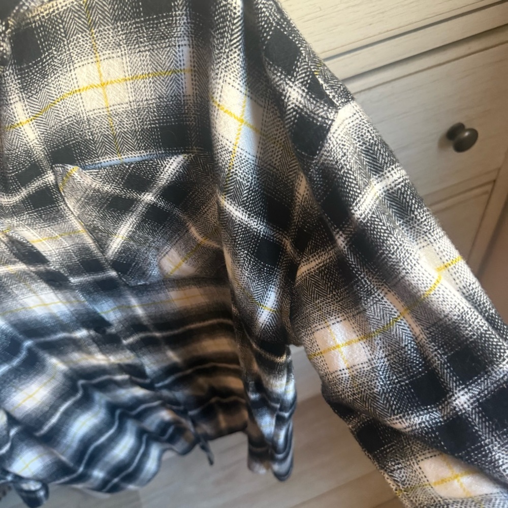BP Plaid Flannel - Picture 4 of 6
